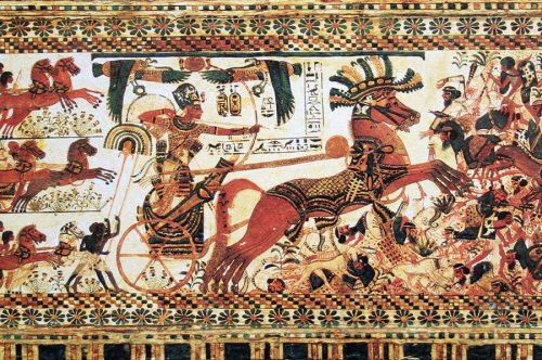 What really happened to ancient warfare chariots? 