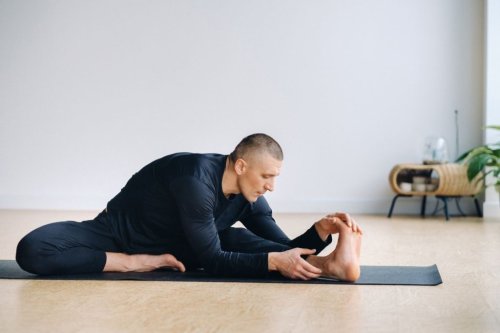 Unlock Your Day: The Ultimate Morning Stretching Routine for Men