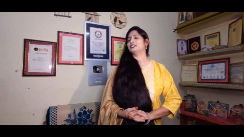 Uttar Pradesh Woman Sets Guinness World Record for Longest Living Hair in Prayagraj, India