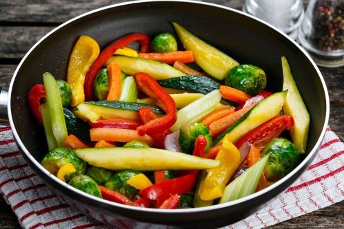 10 Mistakes You’re Making When Cooking Vegetables - Flipboard