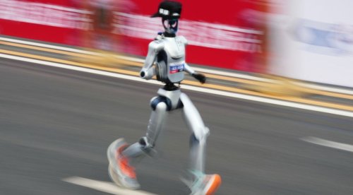 Robots vs. humans: Beijing half marathon delivers stunning result