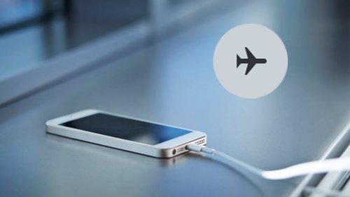 Do Smartphones Really Charge Faster in Airplane Mode? — Plus Other Phone Facts