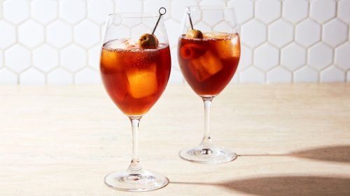 Non-Alcoholic Sips for the Holidays, by Tastemaker Anela Malik