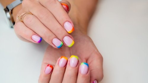 Summer 2023 Nails Combine Neutrals With Daring Pops Of Color 