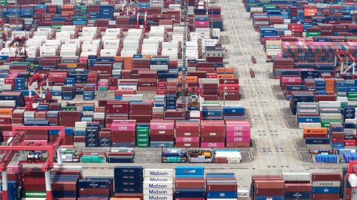 China: Average daily booking volume of container shipping from China to the United States has nearly tripled