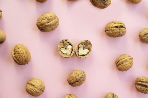 Here's How Walnuts Can Help You Lose Weight