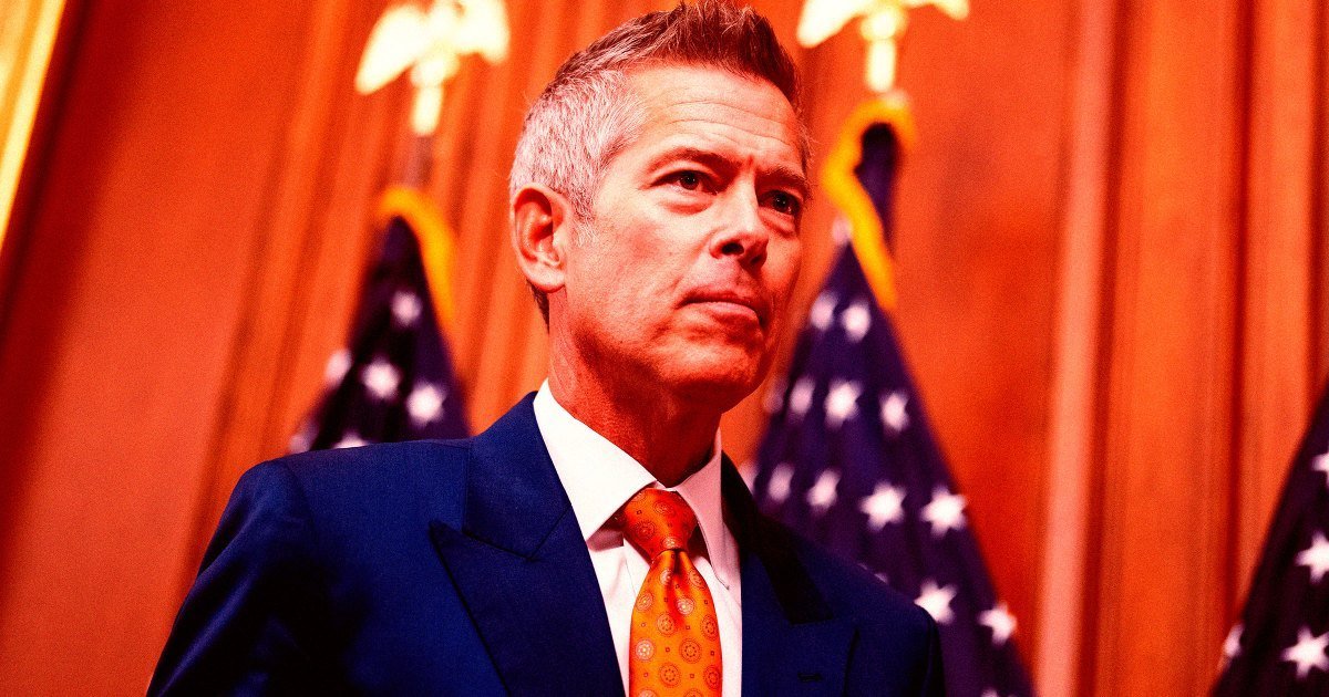 NASA Head Threatens to Ground Every Commercial Flight Before Thanksgiving