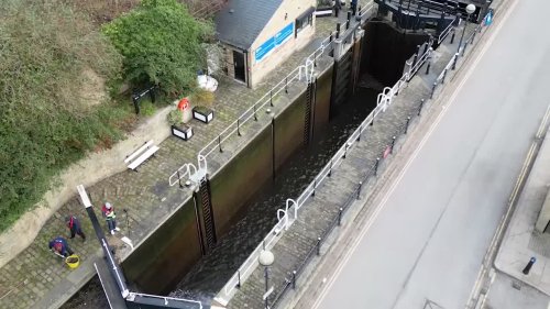 Time lapse video shows the UK's deepest lock being dredged