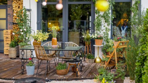 Upgrade your outdoor space with these pool noodle hacks 