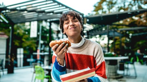 Healthy People Almost Never Eat These Foods