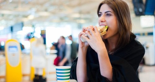 Avoid these airport foods at all costs if you want to save your travels