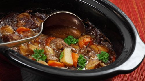 The Huge Slow Cooker Mistakes That Are Ruining Your Meals