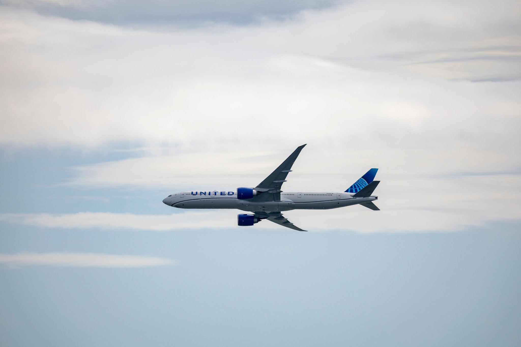 The airline rewards programs that could help you earn free flights faster