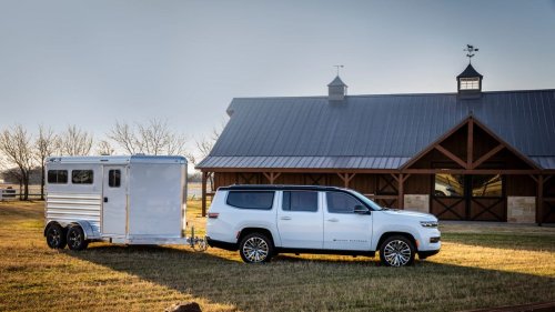 These SUVs have the best towing capacity for 2025