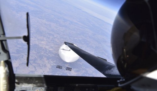 Pentagon confirms wild fighter jet-UFO story