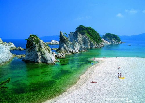 Lose Yourself in the Otherworldly Scenery of Tohoku
