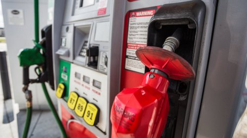 Gas prices are likely to continue climbing through 2022: Here’s how to save