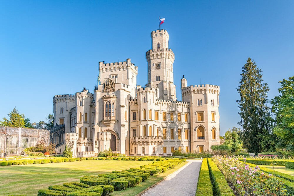 DOES THIS COUNTRY HAVE THE MOST BEAUTIFUL CASTLES IN EUROPE?