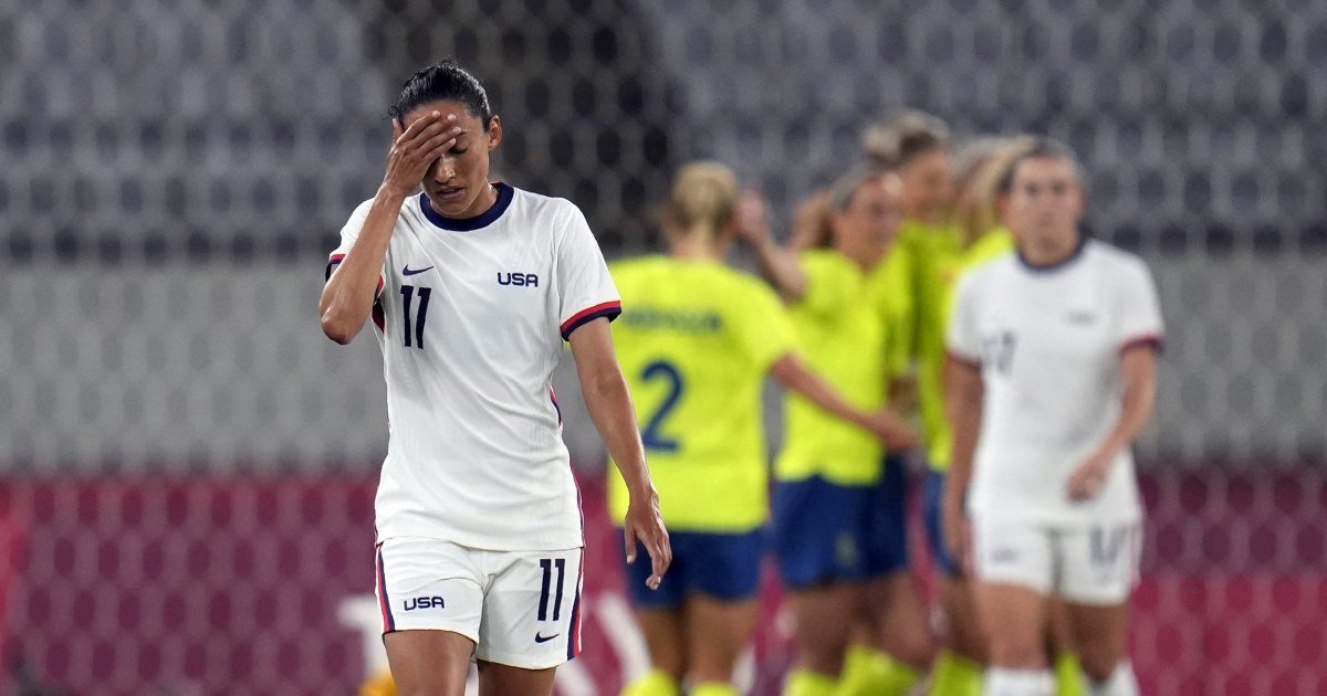 U.S. women's soccer team stunned by Sweden in opener