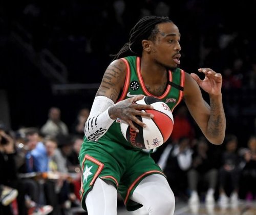 Rappers That Know How To Get Buckets 