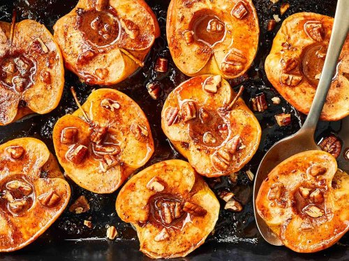 17 Sweet Apple Recipes for Delicious Breakfasts, Desserts, and Snacking