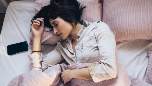 iPhone Apps, Tips, & Tricks To Help You Get A Better Night's Sleep