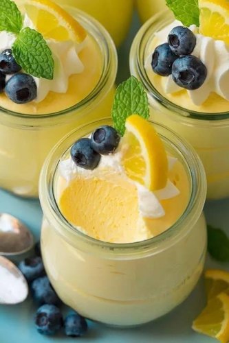 The Most Famous Lemon Desserts That Will Make Your Taste Buds Sizzle!