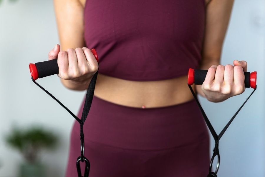 40 Resistance Band Exercises for a Full Body Workout - Fitwirr