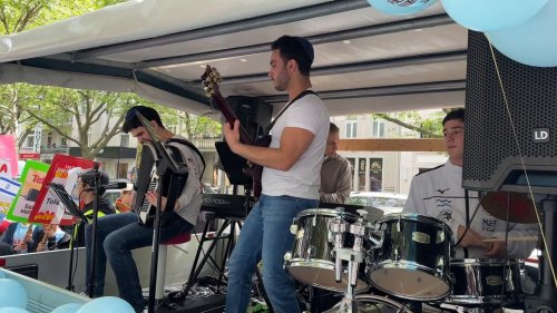Germany: Berlin Jews Celebrate Lag BaOmer