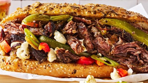 Love A French Dip? An Italian Beef Sandwich With Spicy Giardiniera Is Even Better
