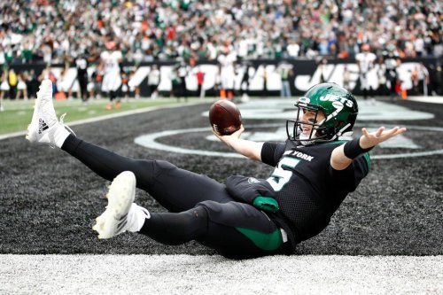 Backup QB Mike White leads Jets to stunning win over Bengals