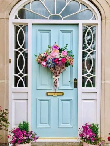 🌹💐🌻Hello Helen … cover image