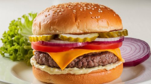 Avoid These Nasty Fast Food Burgers At All Costs