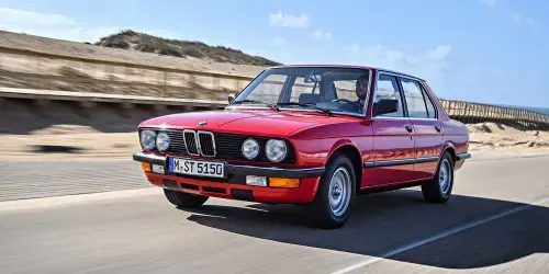 Magazine - Oldies, But Goodies - Automotive Classics from the 1970s and Earlier