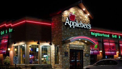 The News-Interrupting Applebee's Commercial That Had Twitter Disgusted 