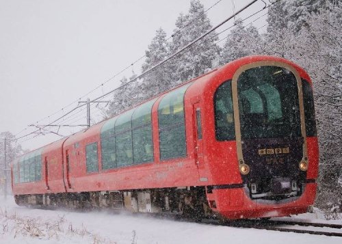 Tohoku's Winter Railway Journeys Will Take You Someplace Special