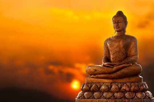 El Budismo: El Budismo es el sendero hacia la iluminación o liberación que el principe Siddharta Gautama encontró y enseño Tras descubrir el sufrimiento humano, Siddharta buscó y halló la iluminación en la meditación hasta convertirse en Buda