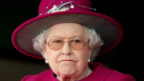 The Brutal Way Queen Elizabeth Reportedly Described Meghan Markle Weeks Before H