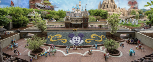Magazine - Disneyland