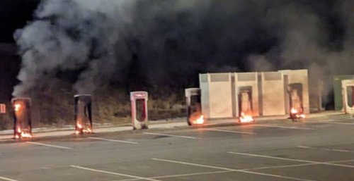 What's going on with all the Tesla office and store attacks? Elon breaks silence