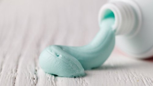 Is Toothpaste On A Zit Truly Effective? (We've All Tried It)