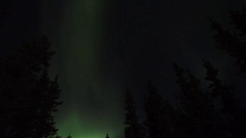 US: Incredible Aurora Lights Dance Over Northern Alaska Sky