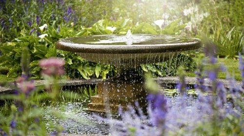 DIY water feature ideas to try in your backyard 