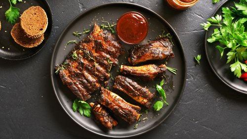 This Is The Absolute Best Time To Add Sauce To Ribs
