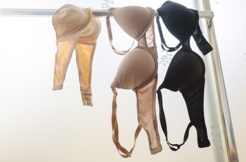 The Best Comfortable Bras Actually Support Big and Small Breasts