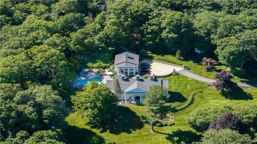 Inside New York’s Most Breathtaking Mansions and Luxury Homes