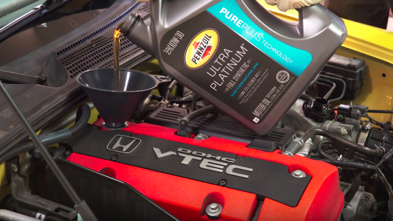 How to change your car's oil the right way