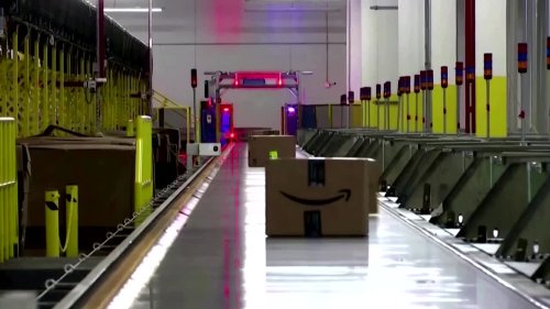 Amazon hit with $886 million EU data fine | Flipboard