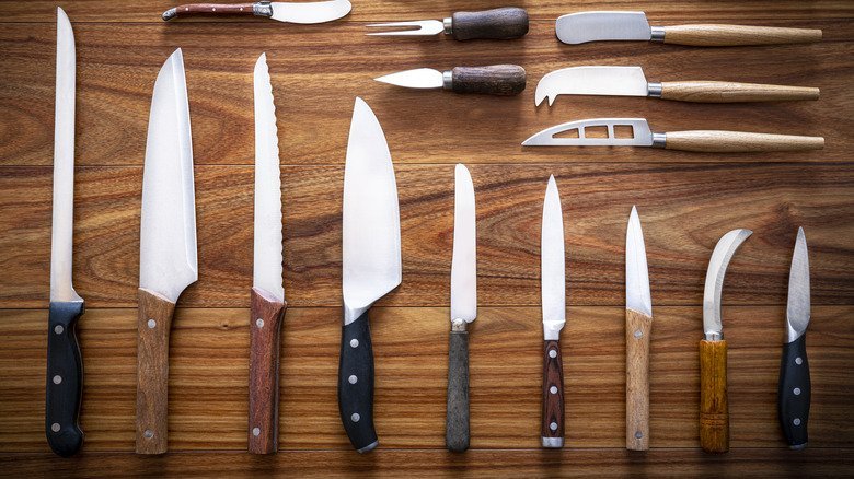 What It Means When Kitchen Knives Are 'Full Tang' 