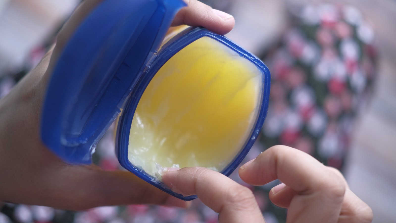 Why You Should Incorporate Vaseline Into Your Beauty Routine